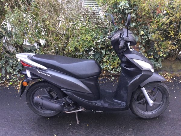 HONDA NSC50 E-E VISION MOPED