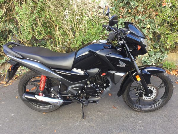 Honda CBF125 M-M Motorcycle VE24