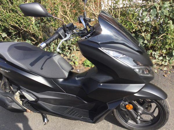 Honda PCX125 Scooter - Image 5