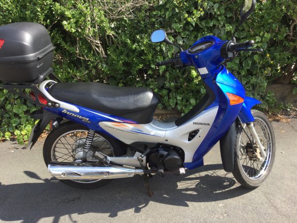 HONDA ANF125 INNOVA SCOOTER LD06