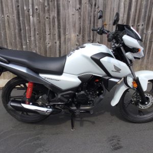 Honda CBF125 M-M Motorcycle GY23