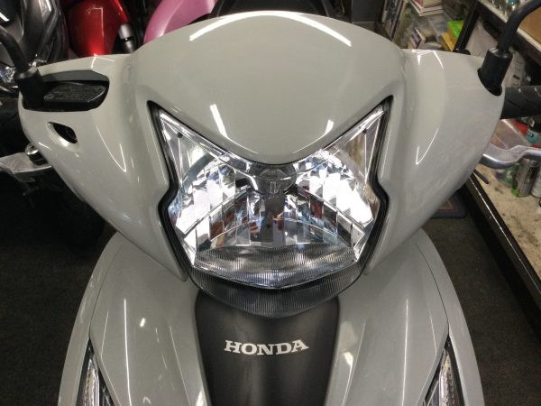 Honda NSC110 Vision Scooter HG23