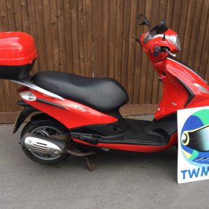 Piaggio Fly 125cc Scooter